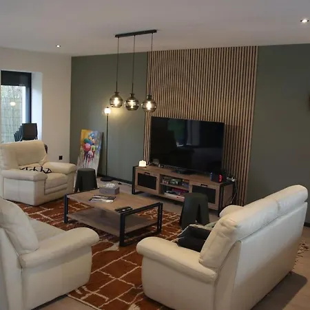 Maison Entiere, 5 Couchages, Avec Grand Espace Salon Cuisine De 80m2 A Quelques Minutes Des Plages De La Dordogne