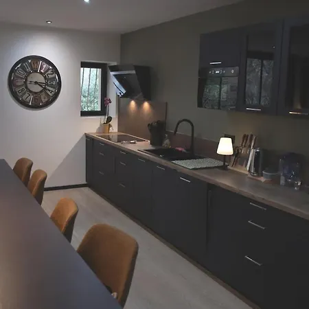 Maison Entiere, 5 Couchages, Avec Grand Espace Salon Cuisine De 80m2 A Quelques Minutes Des Plages De La Dordogne
