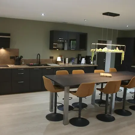 Dom wakacyjny Maison Entiere, 5 Couchages, Avec Grand Espace Salon Cuisine De 80m2 A Quelques Minutes Des Plages De La Dordogne *