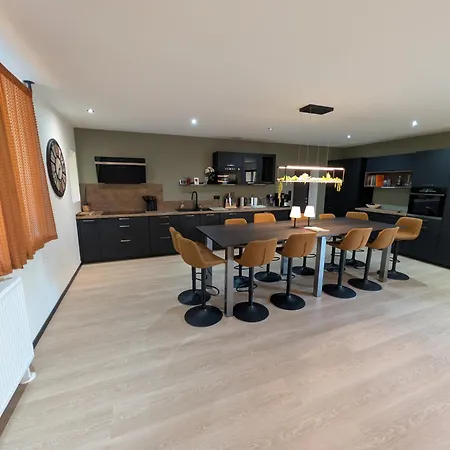 Maison Entiere, 5 Couchages, Avec Grand Espace Salon Cuisine De 80m2 A Quelques Minutes Des Plages De La Dordogne Dom wakacyjny