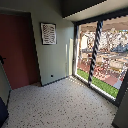 Maison Entiere, 5 Couchages, Avec Grand Espace Salon Cuisine De 80m2 A Quelques Minutes Des Plages De La Dordogne